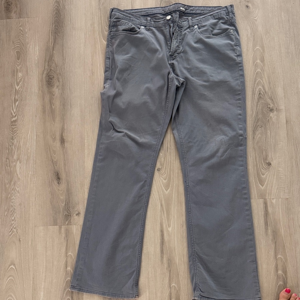 Bonobos Men's Slate Gray Straight Jeans